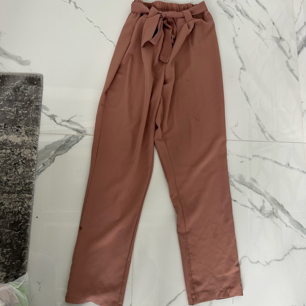 Formal ribbon belt trousers